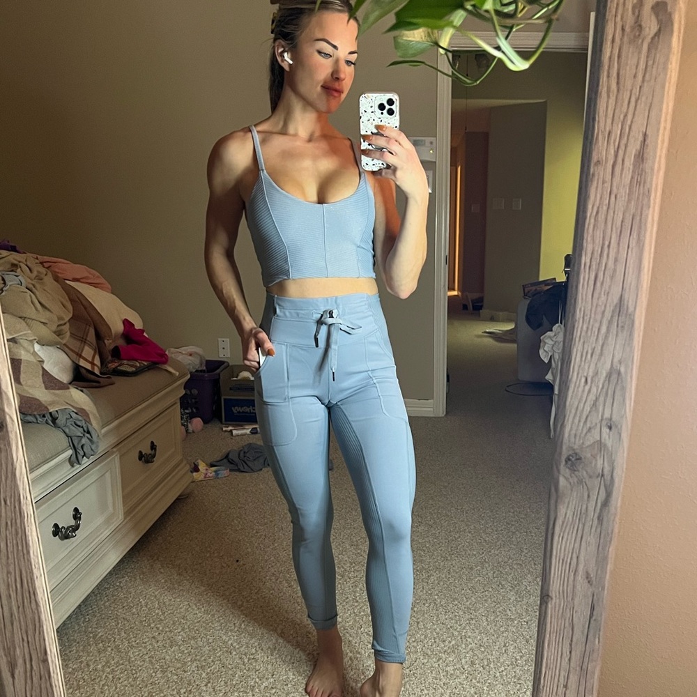 Glyder Baby Blue Jogger and Crop Tank Set